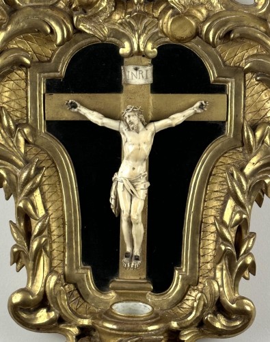 Crucifix du Comtat Venaissin milieu XVIIIe, l'Apocalypse de Saint-Jean - Art sacré, objets religieux Style Louis XV