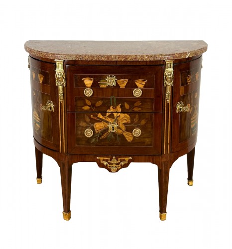 Commode demi-lune d’époque louis XVI estampillée de Fidelys Schey