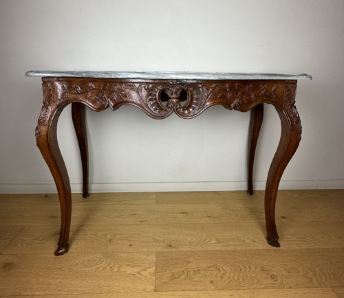 Mobilier Console - Table à gibier en console de la vallée du Rhône d'époque Louis XV