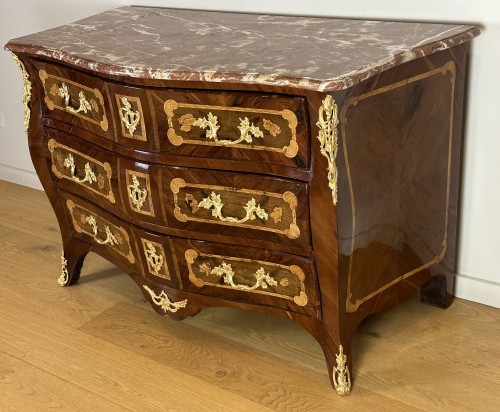 Mobilier Commode - Commode marquetée d’époque Louis XV