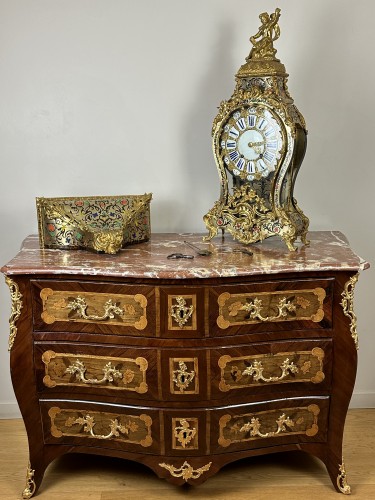 Louis XV - Commode marquetée d’époque Louis XV