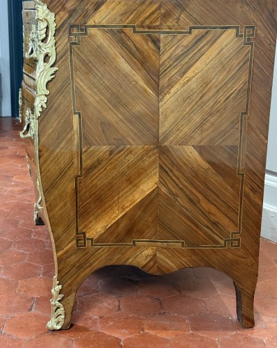 Antiquités - A Louis XV, Transition Period mid 18th Century