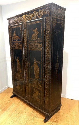A mythological armoire Comtat Venaissin early 17th-Century  - Furniture Style Louis XIII