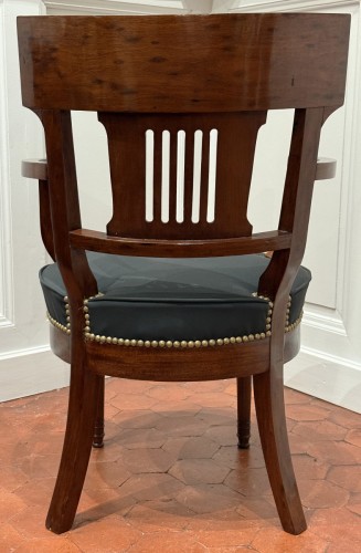 Jacob Frère - Hémicycle Cabinet Chair, 1795-1800 - Directoire