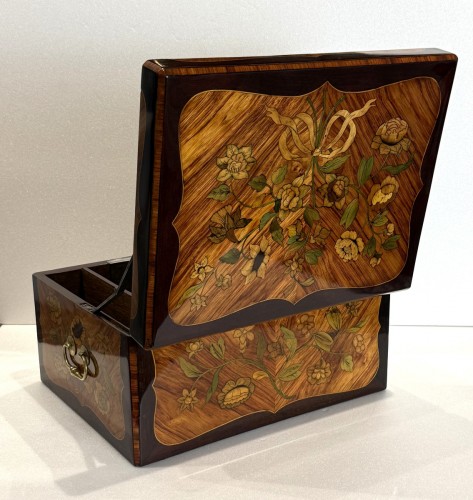 Antiquités - Box by Jean-françois Oeben (1721-1763) 