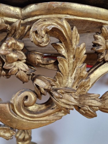 Antiquités - A Louis XV Giltwood Console, 18th Century Circa 1760 Aix En Provence. 