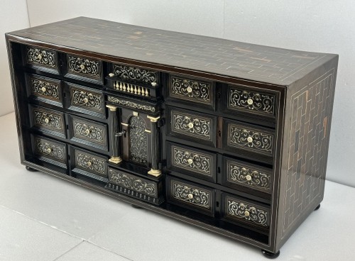 Mobilier Cabinet & Coffre - Cabinet Florentin du  XVIIe