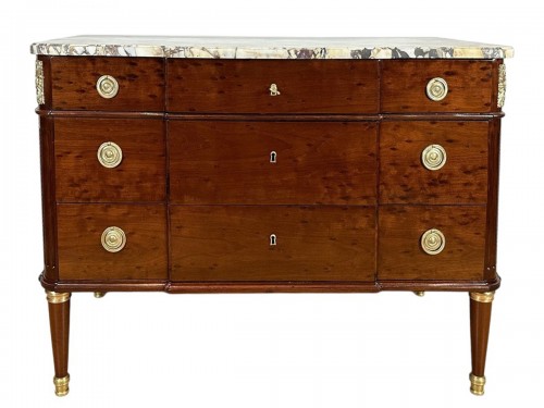 Commode Louis XVI estampillée J-F Leleu et George Kintz