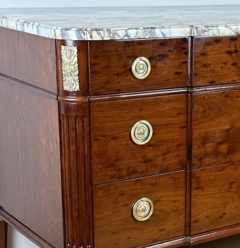 Antiquités - A Louis XVI Mahogany Commode Stamped  Jean-françois Leleu And George Kintz