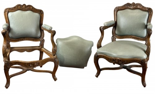 Paire de fauteuils à châssis d’époque Régence vers 1720