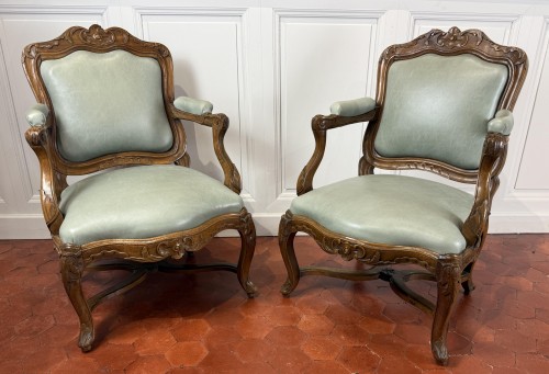 Paire de fauteuils à châssis d’époque Régence vers 1720 - Sièges Style Régence