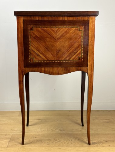 Antiquités - A Transition Chiffonnière Table Stamped F. Schey