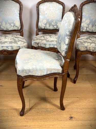 Série de 6 chaises, estampillées Jean-Baptiste Gourdin 18e vers 1748 - Louis XV