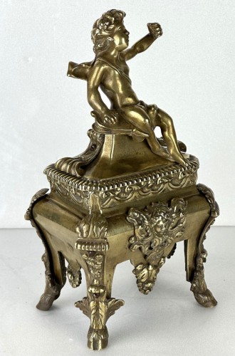 XVIIe siècle - Paire de chenets en bronze doré, fin XVIIe début XVIIIe