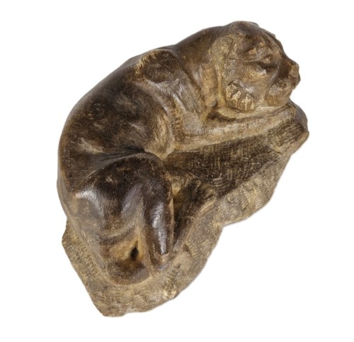Antiquités - Reclining Lion in Boulogne Marble, Medieval Period.