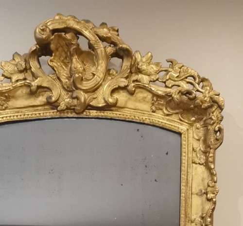 French Regence - A Late Régence Period Giltwood Mirror, early 18th century