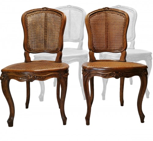 Suite de quatre chaises à fonds de canne d'époque Louis XV, vers 1750