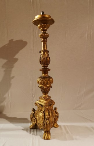 Torchère en bois doré d’époque Louis XIV, XVIIe siècle - Luminaires Style Louis XIV