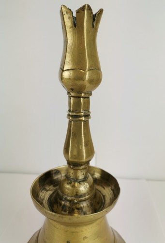 Antiquités - Ottoman candlestick, 16th century.