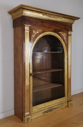 18th century - A Louis XVI giltwood showcase (vitrine) late