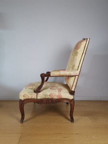 Fauteuil d'époque Régence, vers 1720 - Sérignan Antiquités