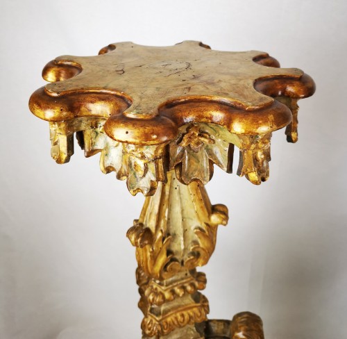 Paire de portes torchères en bois doré d’époque Louis XIV - Objet de décoration Style Louis XIV