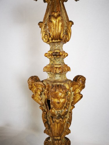Antiquités - Paire de portes torchères en bois doré d’époque Louis XIV