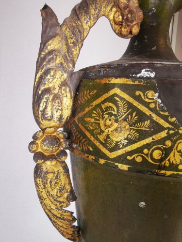 Fontaine en tôle peinte d’époque Directoire, fin XVIIIe - Sérignan Antiquités