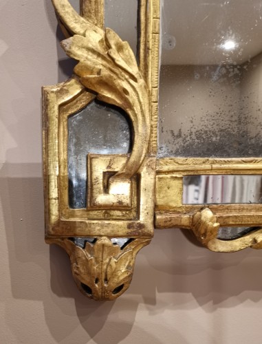 18th century - A Giltwood Louis XVI mirror