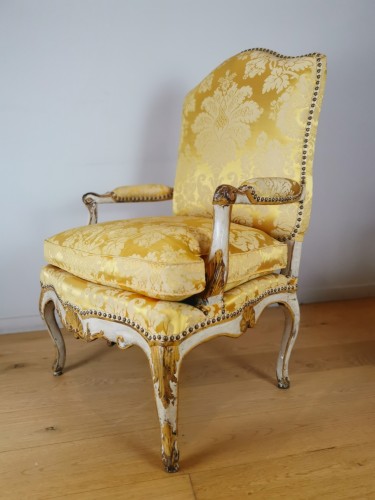 French Regence - A Regence armchairs from the armchairs from the Comtat Venaissin