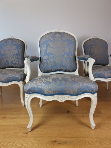 Louis XV - A set of four Louis XV painted armchairs by Louis-Michel Lefèvre 18th cent.