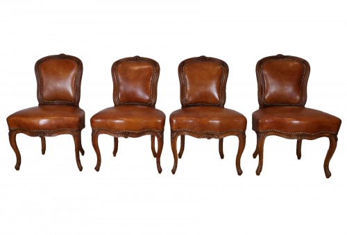 Suite de quatre chaises d'époque Louis XV, vers 1750