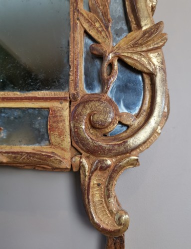 A Louis XV Giltwood provencal Mirror - Louis XV