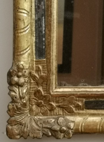 Antiquités - A giltwood Louis XIV Mirror Circa 1660-1699