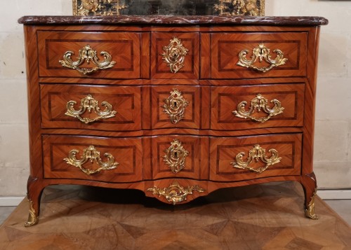 Importante commode à la Régence des prémices du règne de Louis XV, vers 1730 - Sérignan Antiquités