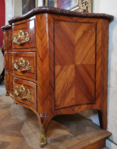 Antiquités - Important chest of drawers  &quot;à la Régence&quot; from the beginning Louis XV