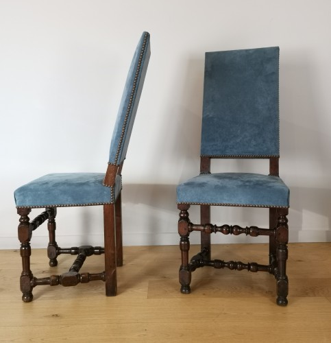 XVIIe siècle - Suite de six chaises Louis XIII