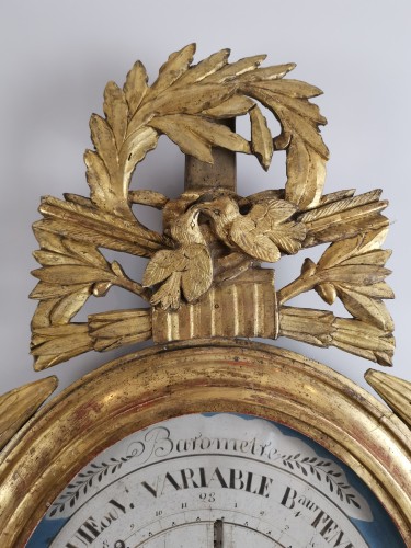 Baromètre-thermomètre Néo-classique aux attributs de mariage d'époque Louis XVI - Objet de décoration Style Louis XVI