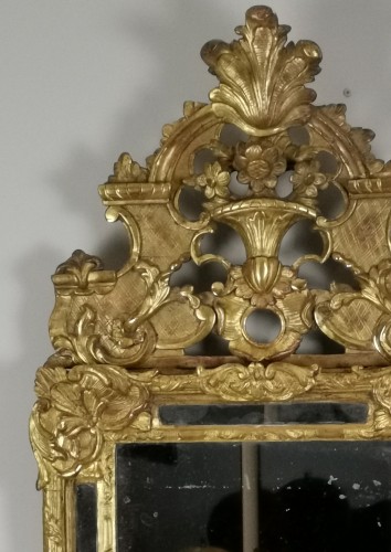 18th century - A Régence giltwood mirrorCirca 1714