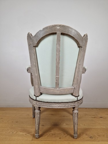 A Louis XVI armchairs stamped by Pierre Brizard 18th Century. - Louis XVI