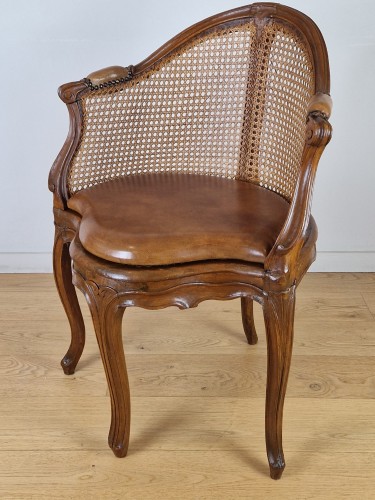 Louis XV - Fauteuil de bureau canné d’époque Louis XV, Vers1750