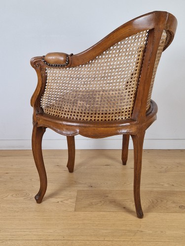 Antiquités - Fauteuil de bureau canné d’époque Louis XV, Vers1750