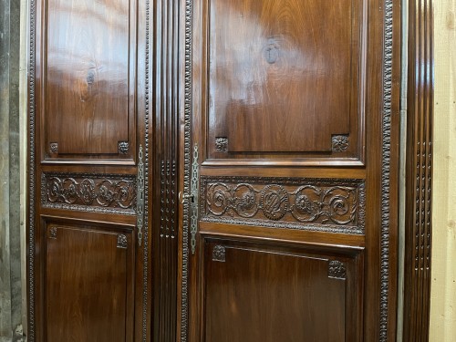 18th century - Bordeaux mahogany wardrobe Louis XVI 