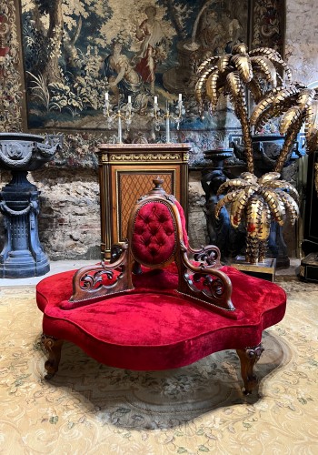 Napoleon III Red Velvet And Mahogany Central sofa - 