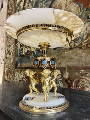 Centre de table en bronze doré, cloisonné et onyx, travail parisien vers 1880 - Objet de décoration Style Napoléon III