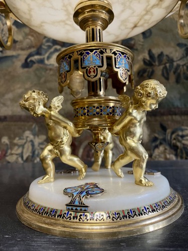 19th century - Gilt bronze, cloisonné and alabaster centerpiece, Paris work circa 1880