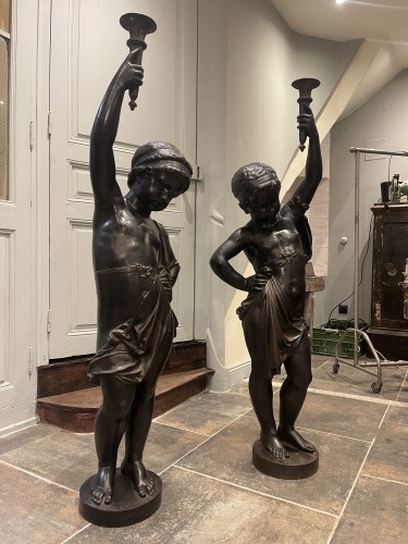 Architectural & Garden  - Pair of torchères &quot;aux chérubins&quot;, Val d&#039;Osne Foundry late 19th century