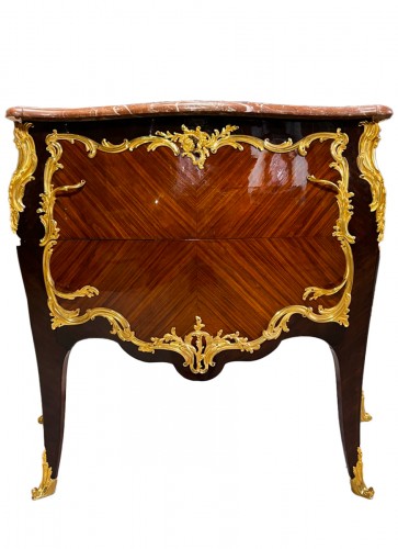 Commode sauteuse en marqueterie de bois de rose fin 19e siècle