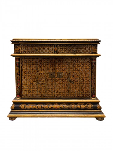 Chinese lacquer sideboard, Anglo-Chinese work, mid-19th century