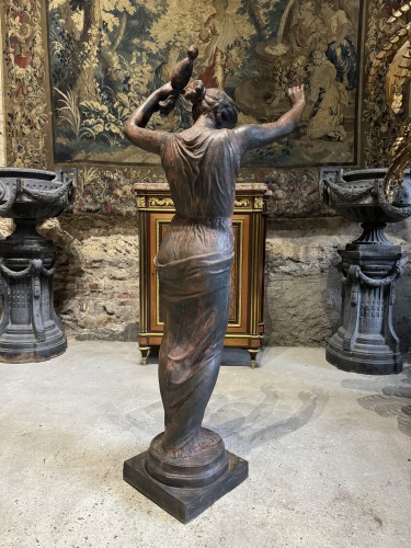  - «La fileuse de Procida» statue en fonte de fer  d’après Louis Léon Cugnot (1835-1894)